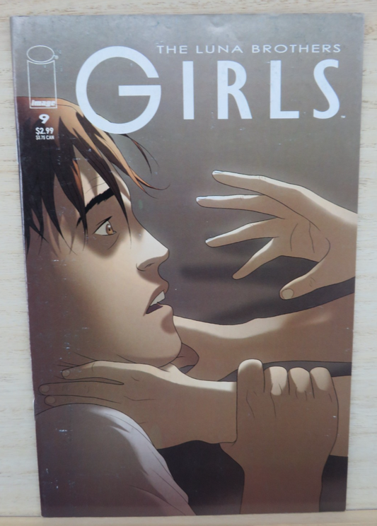 Girls #9 - January 2006 - The Luna Brothers - Image Comics