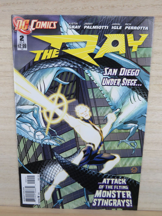 The Ray #2 of 6 Mar 2012 - DC Comic