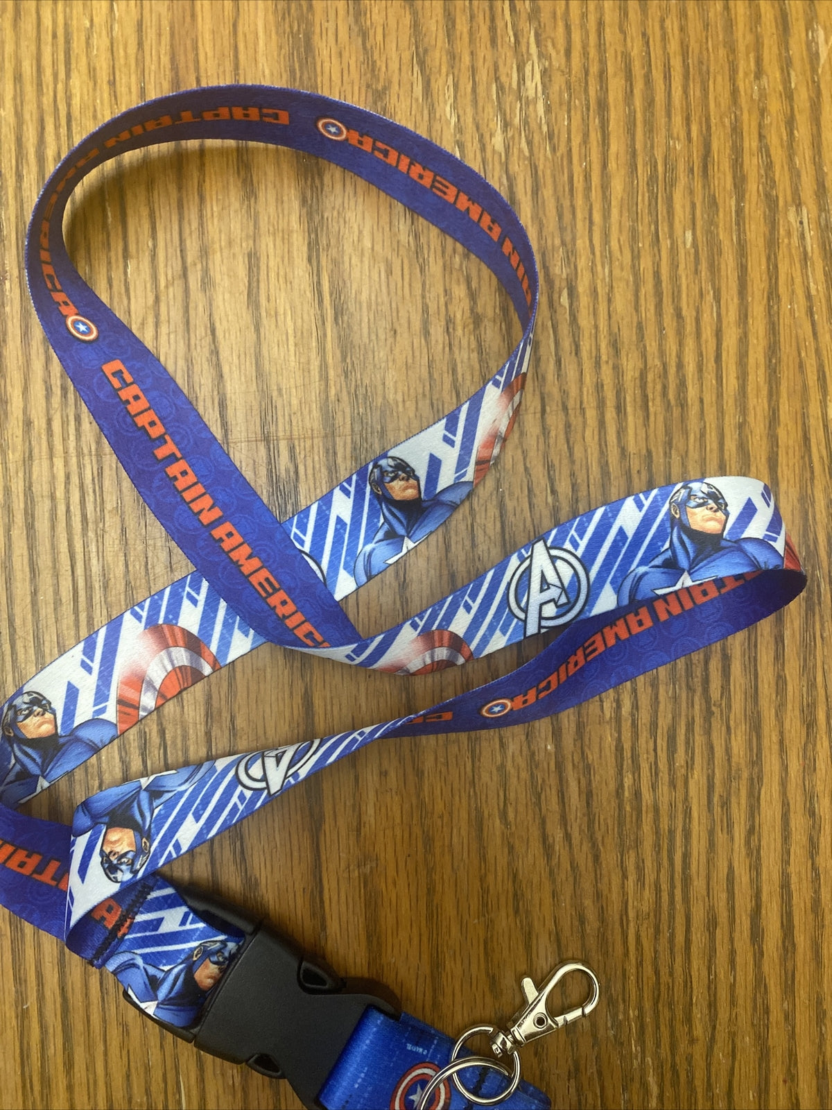 Captain American 1 Inch Reversible Lanyard with Buckle - Marvel
