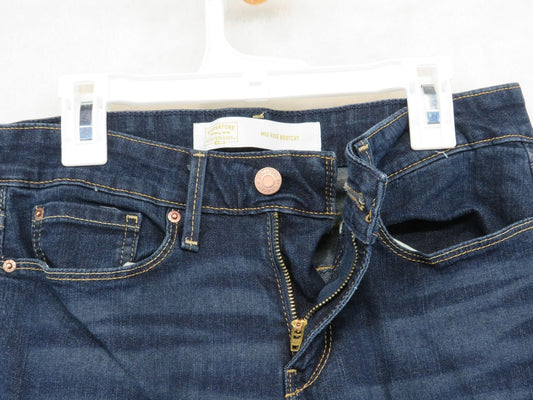 Levi Strauss Signature Gold Jean's - Women's 27W 30L - Mid Rise Bootcut
