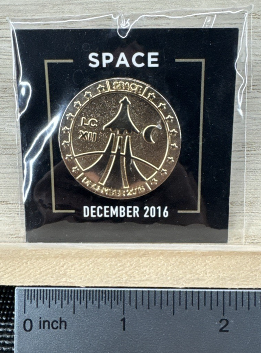 SPACE CRATE LAPEL PIN - Loot Crate Gaming 