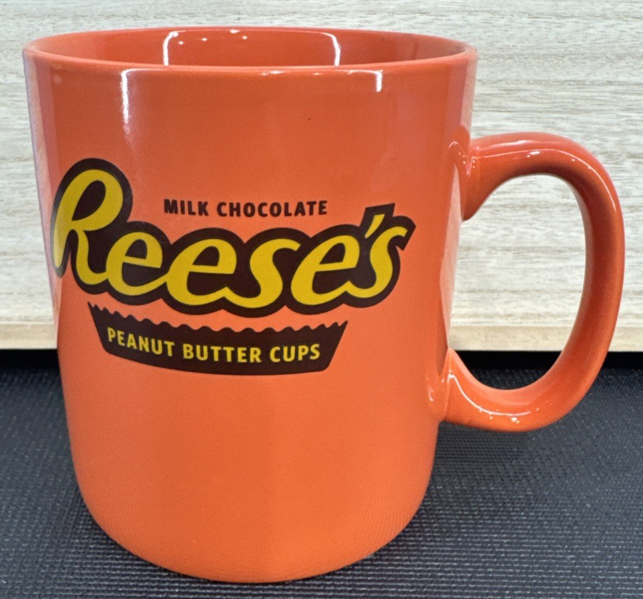 Huge Hershey's Milk  Chocolate Reeses Peanut Butter Cups Coffee Cup