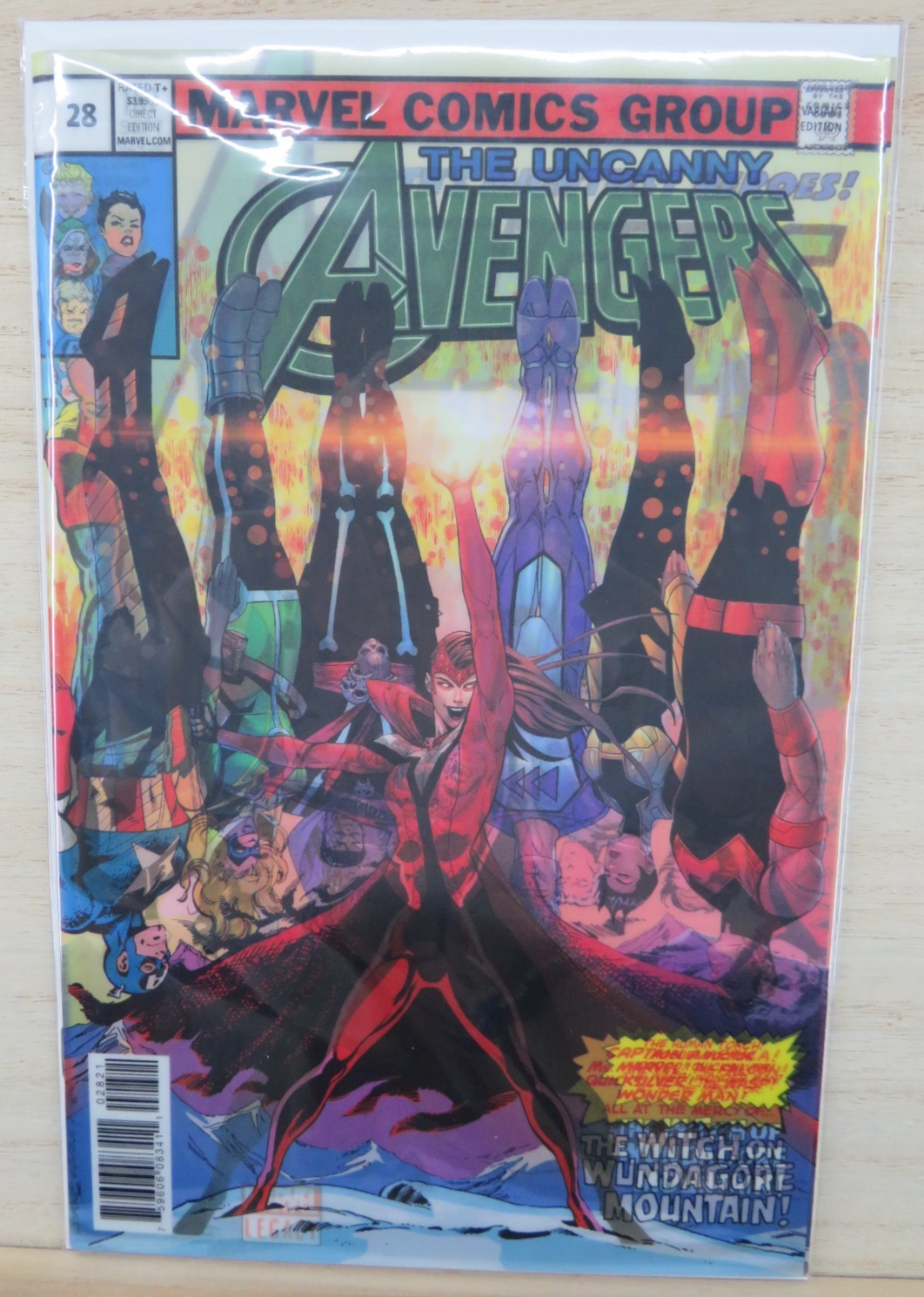 The Uncanny Avengers #28 Lenticular Homage #187 - 2017 Marvel Comic