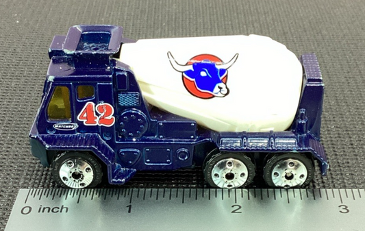 2000 MATCHBOX - Cement Mixer No.42  STEER  LOGO ON TANK