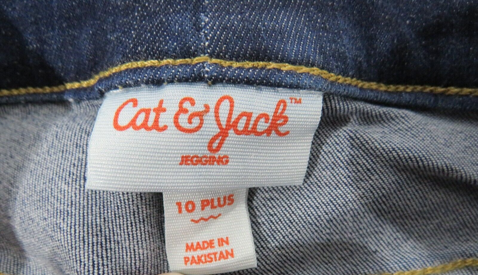 CAT & JACK Girl’s Mid-Rise Pull-On Denim Stretch Jeggings Size 10 Plus