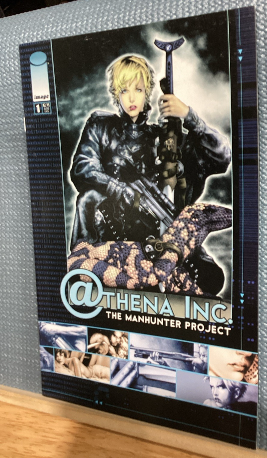 Athena Inc. The Manhunter Project #1 - Image Comics - 2002