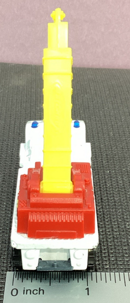 2000 Matchbox - Rescue Crane Longhorn 42