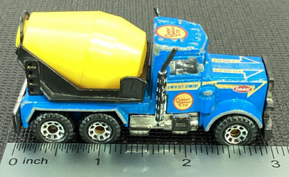 Matchbox SUPERFAST PETERBILT CEMENT CO. LTD BLUE TRUCK