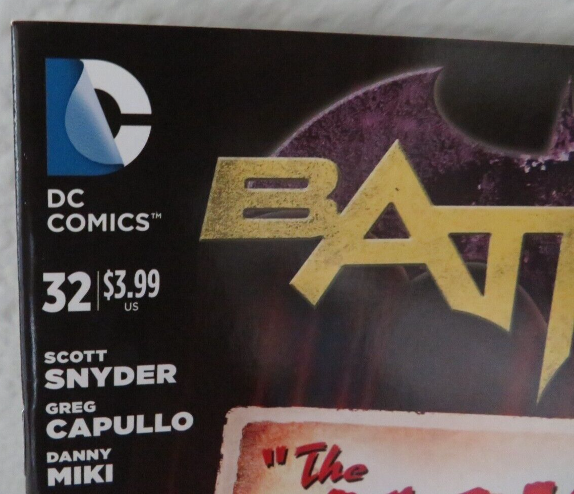 BATMAN #32 THE NEW 52! BOMBSHELLS VARIANT