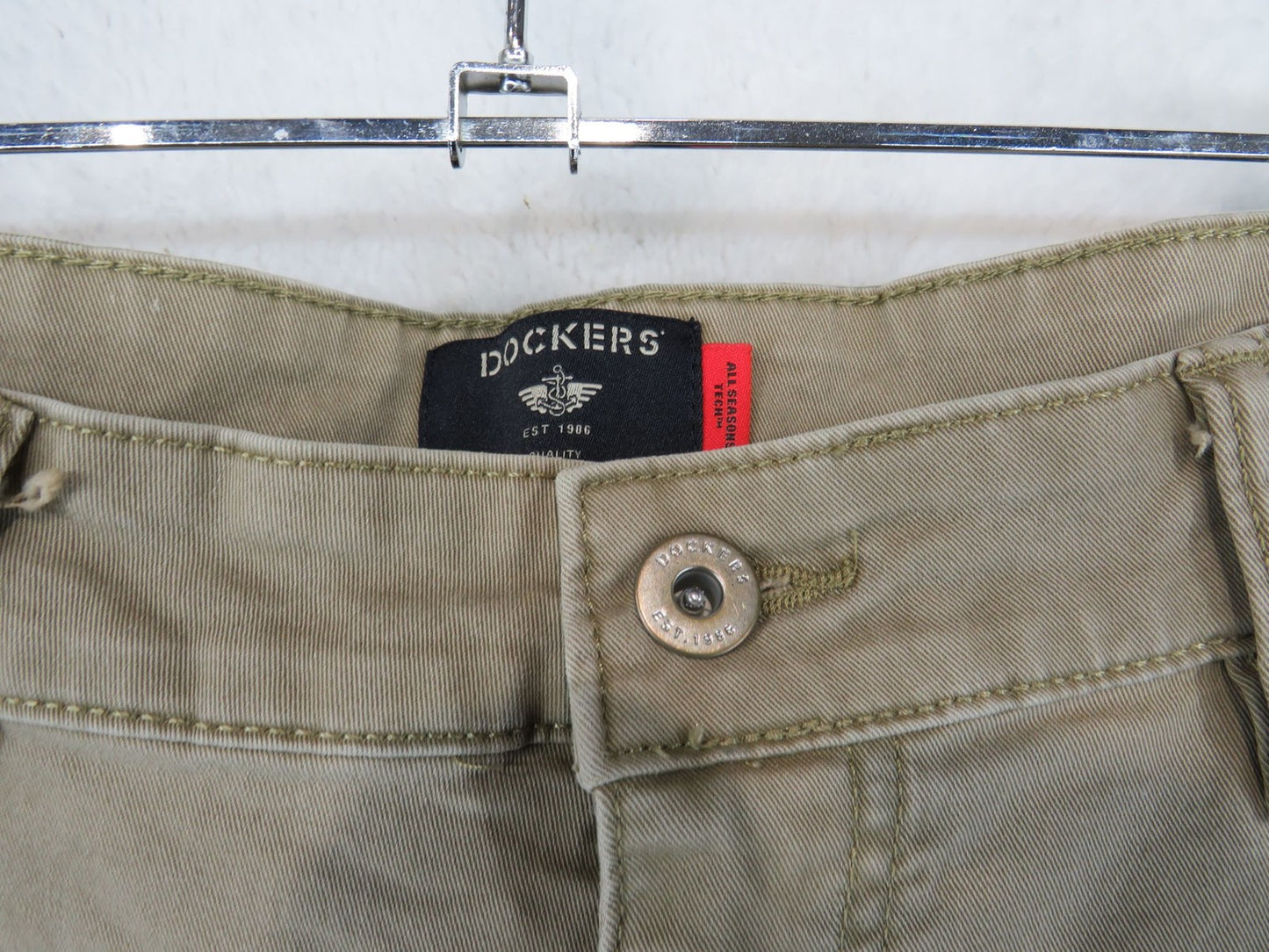 Dockers Pants Mens 38x30 Straight Khaki JeanCut Chino Casual Flat Front