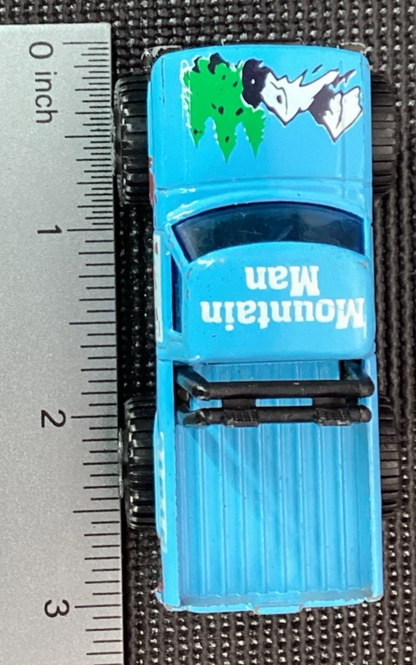 MATCHBOX MB 57  4X4 MINI PICKUP POWDER BLUE MOUNTAIN MAN OFF ROAD 1:64