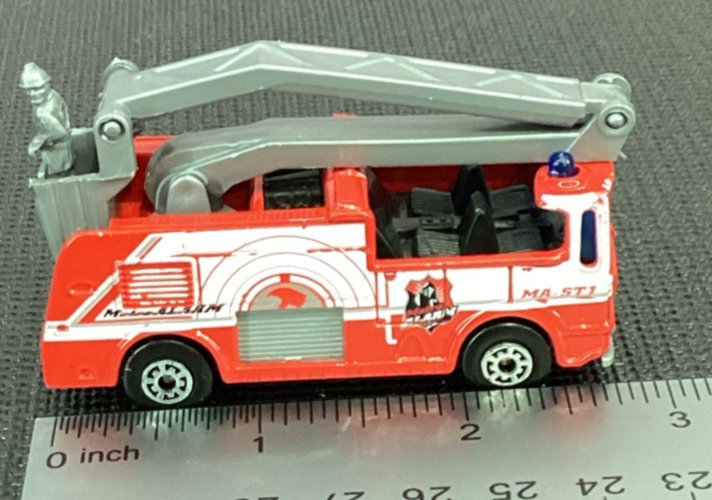 1981 Matchbox Snorkel Fire Truck 1091 - Metro Alarm MA-ST1