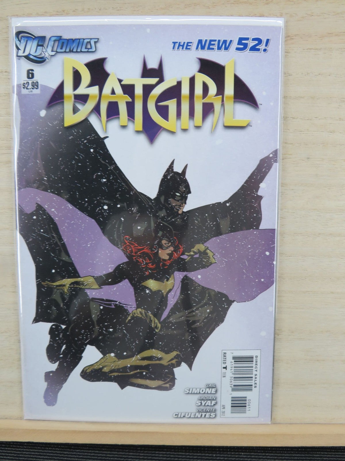 Batgirl #6 Apr 2012 The New 52! - DC Comic0