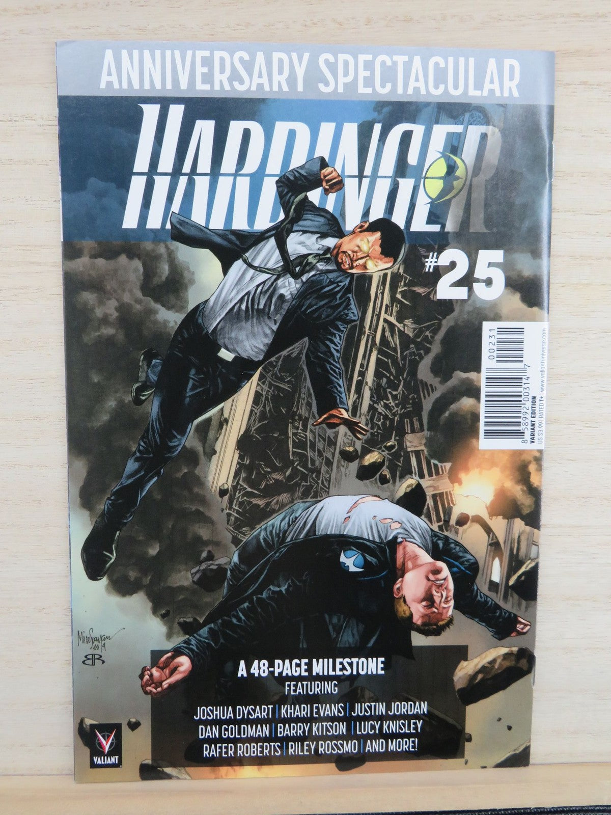 Rai #2 Detachable Mask Variant - Valiant Comics - 2014