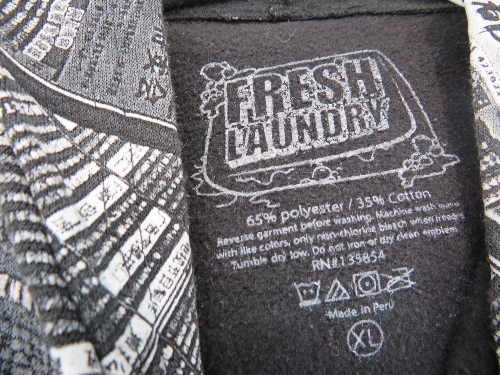 Fresh Laundry Hoodie - Stay Fresh Bear - Size XL