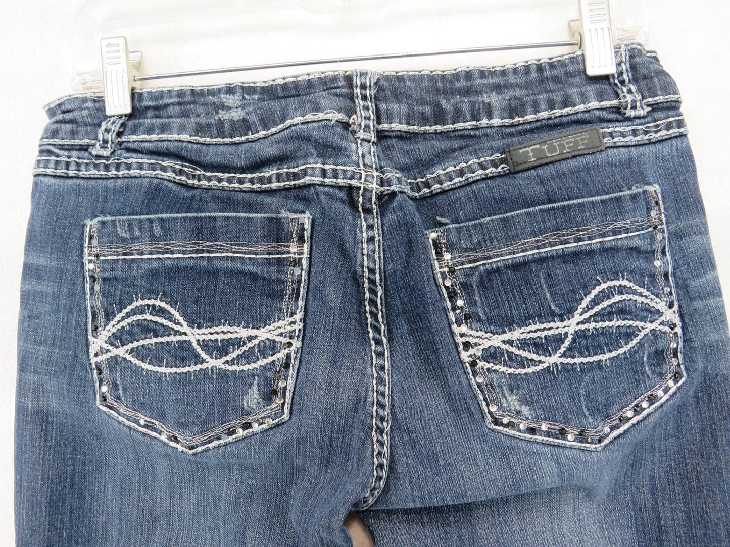 Cowgirl Tuff Co Jeans Women's W:30 L:33 Bootcut Embroidered Sequin Back Pockets