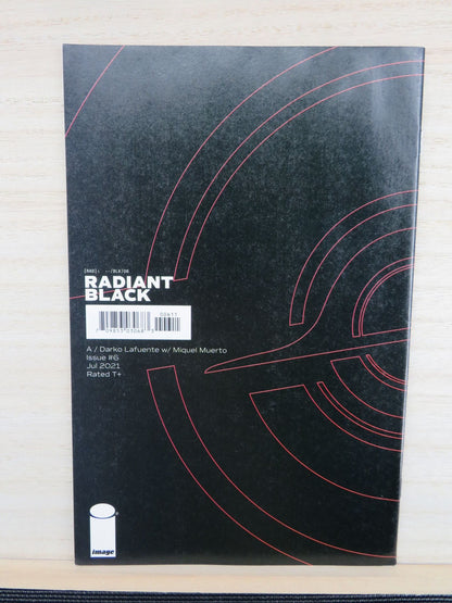 Radiant Black #6 Jul 2021 - Image Comic - Cover A