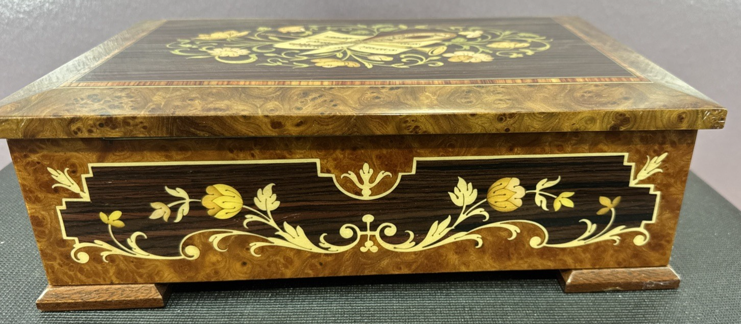 Reuge Music Disc Music Box With Extra Discs Hand Made 12-1/2" x 8" x 4"