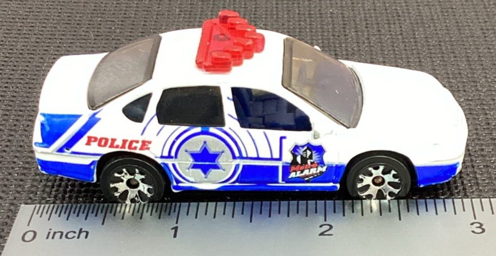 1999 Matchbox Chevrolet Impala Police Car White/Blue