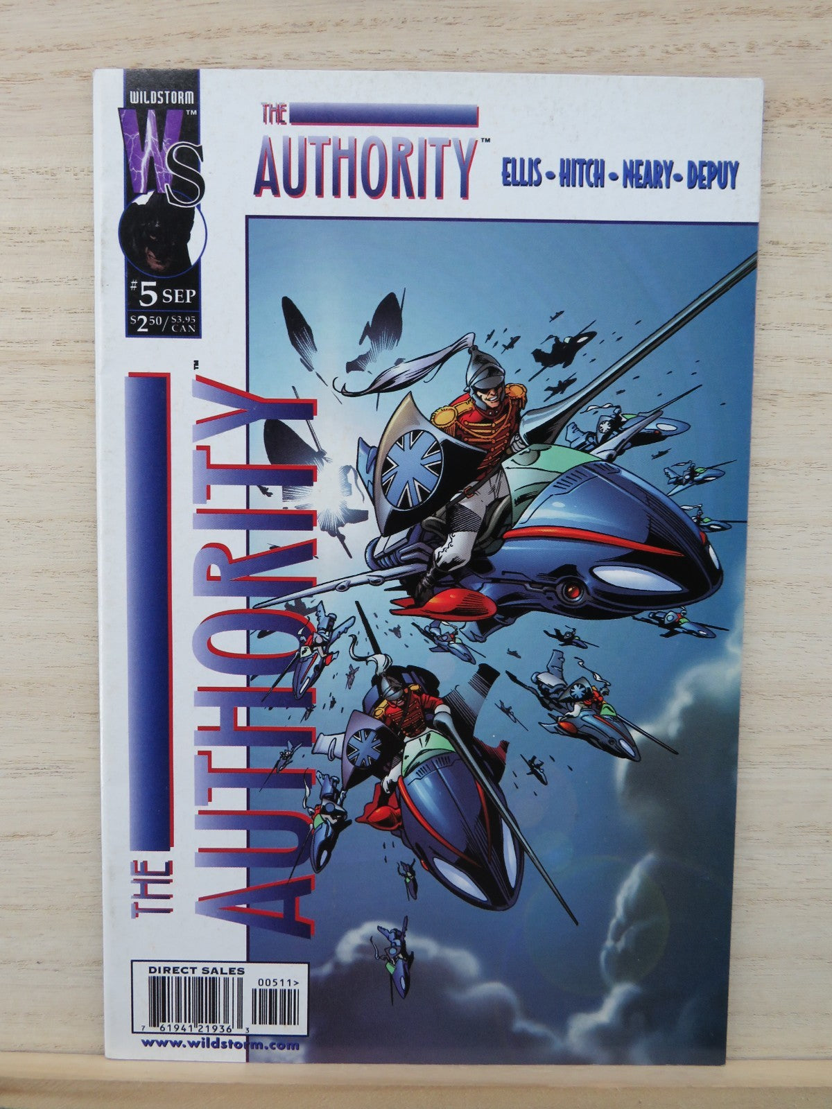 The Authority #5 - 1999 - Wildstorm Comic
