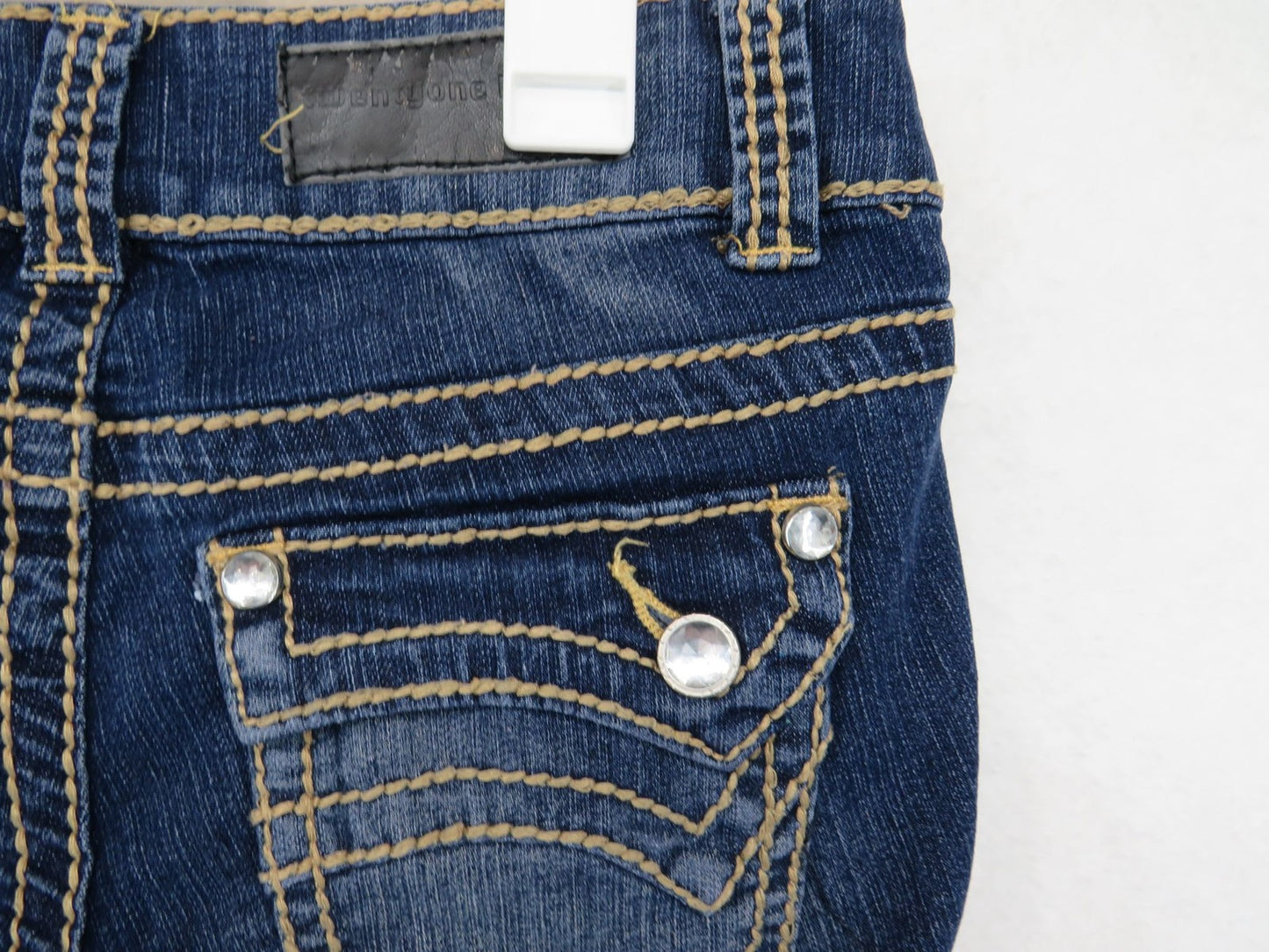 twentyone black Jeans Womens 0/1 Regular Skinny Crystal Studs Dark Wash Stretch