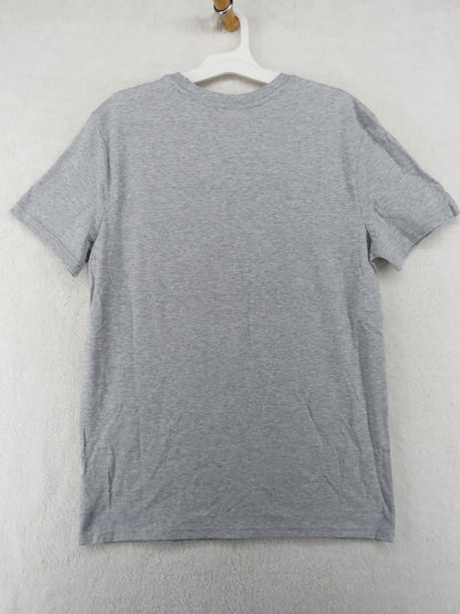 Gray T-Shirt GNOME FOR THE HOLIDAYS S-XXL Unisex Matching Christmas Shirts5