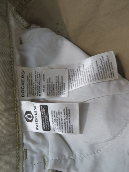 Dockers Pants Mens 38x30 Straight Khaki JeanCut Chino Casual Flat Front