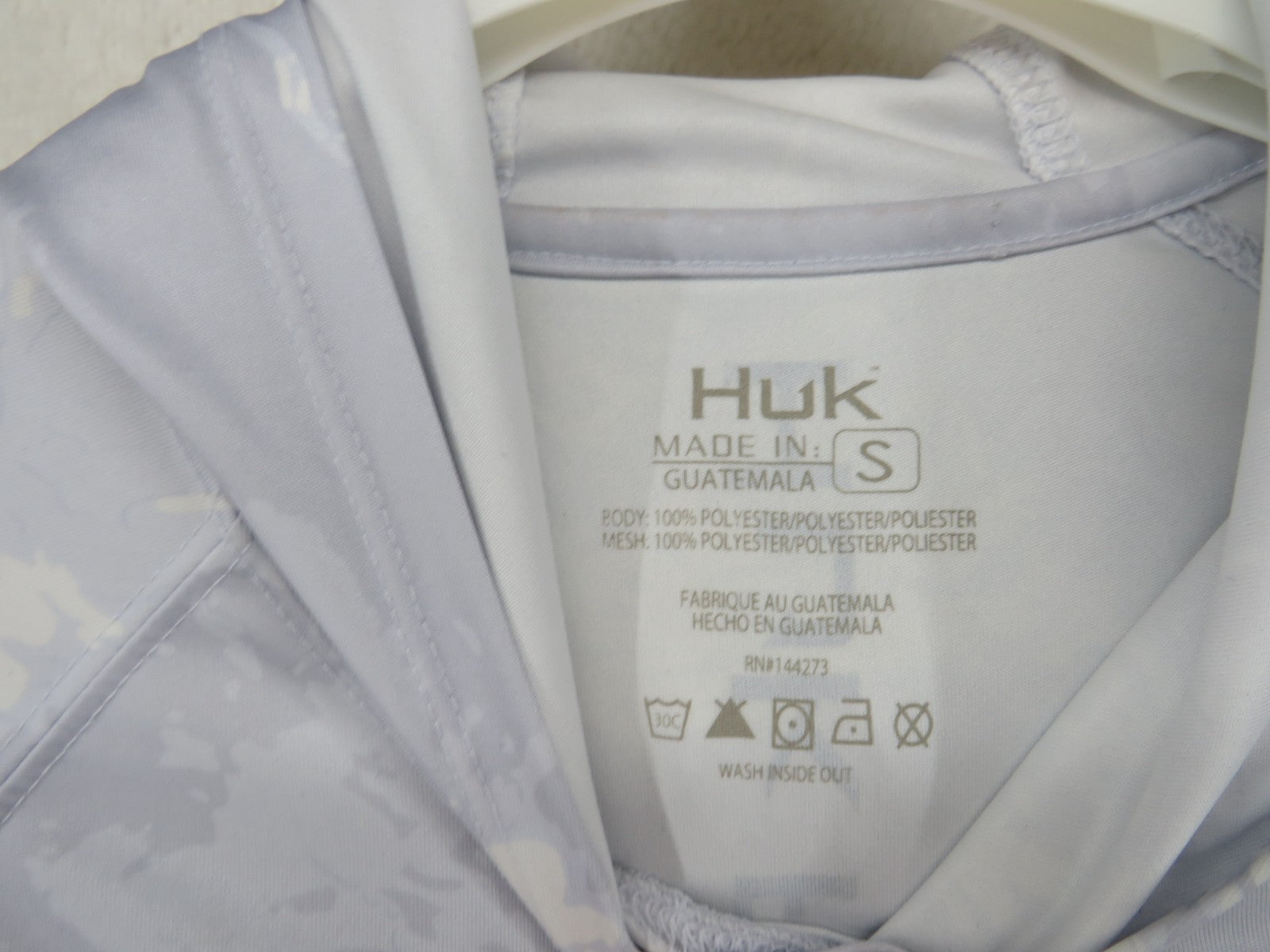 Hulk Performance Fishing Gray/white Shirt - Size Small