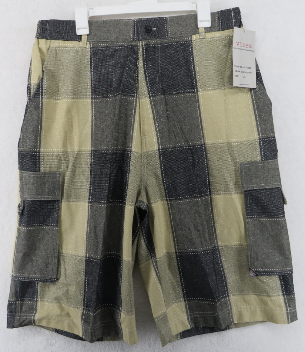 Veezo Men's Shorts - Black & Khaki  - Cargo Pockets - Size XL