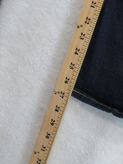 Levi Strauss Signature Gold Jean's - Women's 27W 30L - Mid Rise Bootcut