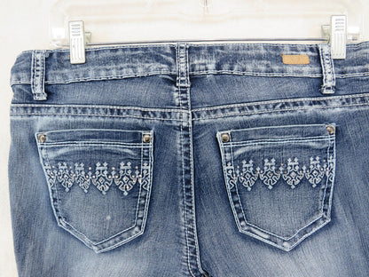 Red Camel Jeans Women's Size 13 - Embroidered Back Pocket Rhinestone Blue