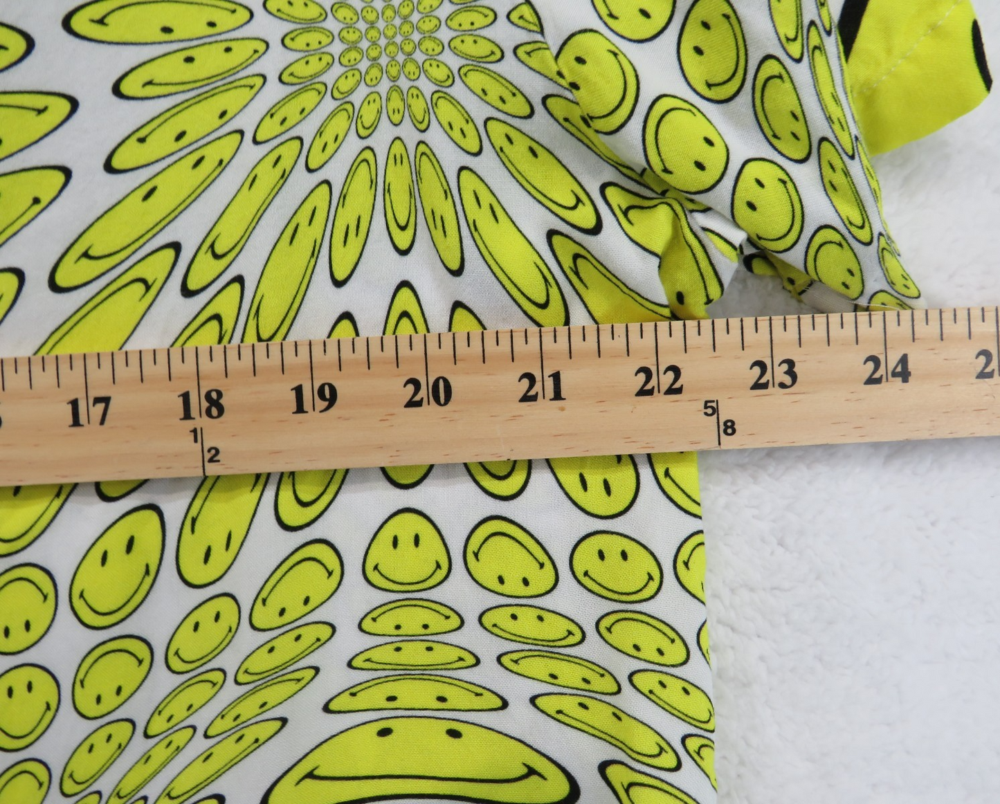 ASOS Design Smiley Collab Short Sleeve Relaxed Button Up Shirt - Size XL