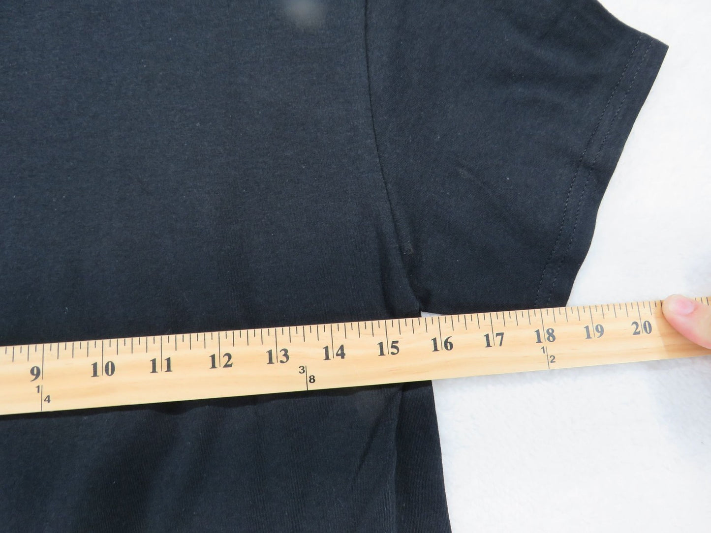 Marvel Wolverine T-Shirt - Men's Small