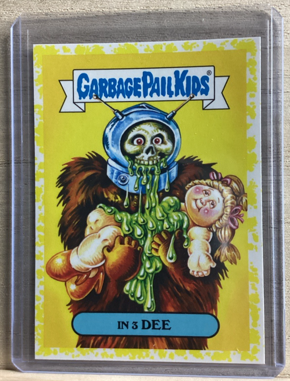 2018 Topps Garbage Pail Kids - In 3 Dee - Yellow
