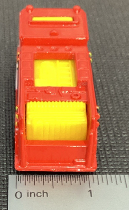 1976 HOT WHEELS METRO UNIT 122 - RED and Yellow3