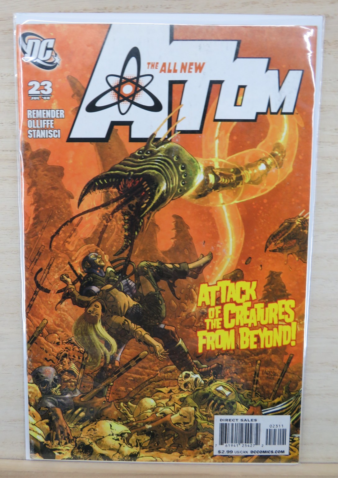 The All New Atom #23 - DC Comics - July 2008