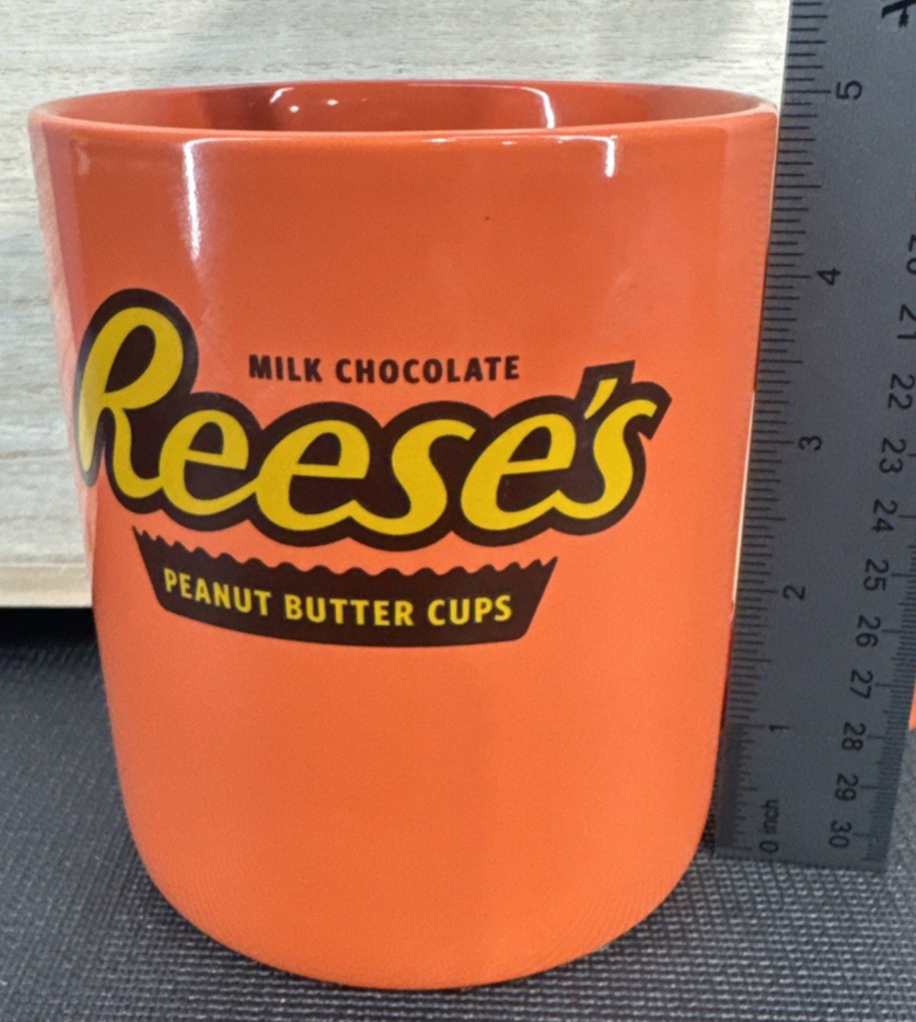 Huge Hershey's Milk  Chocolate Reeses Peanut Butter Cups Coffee Cup