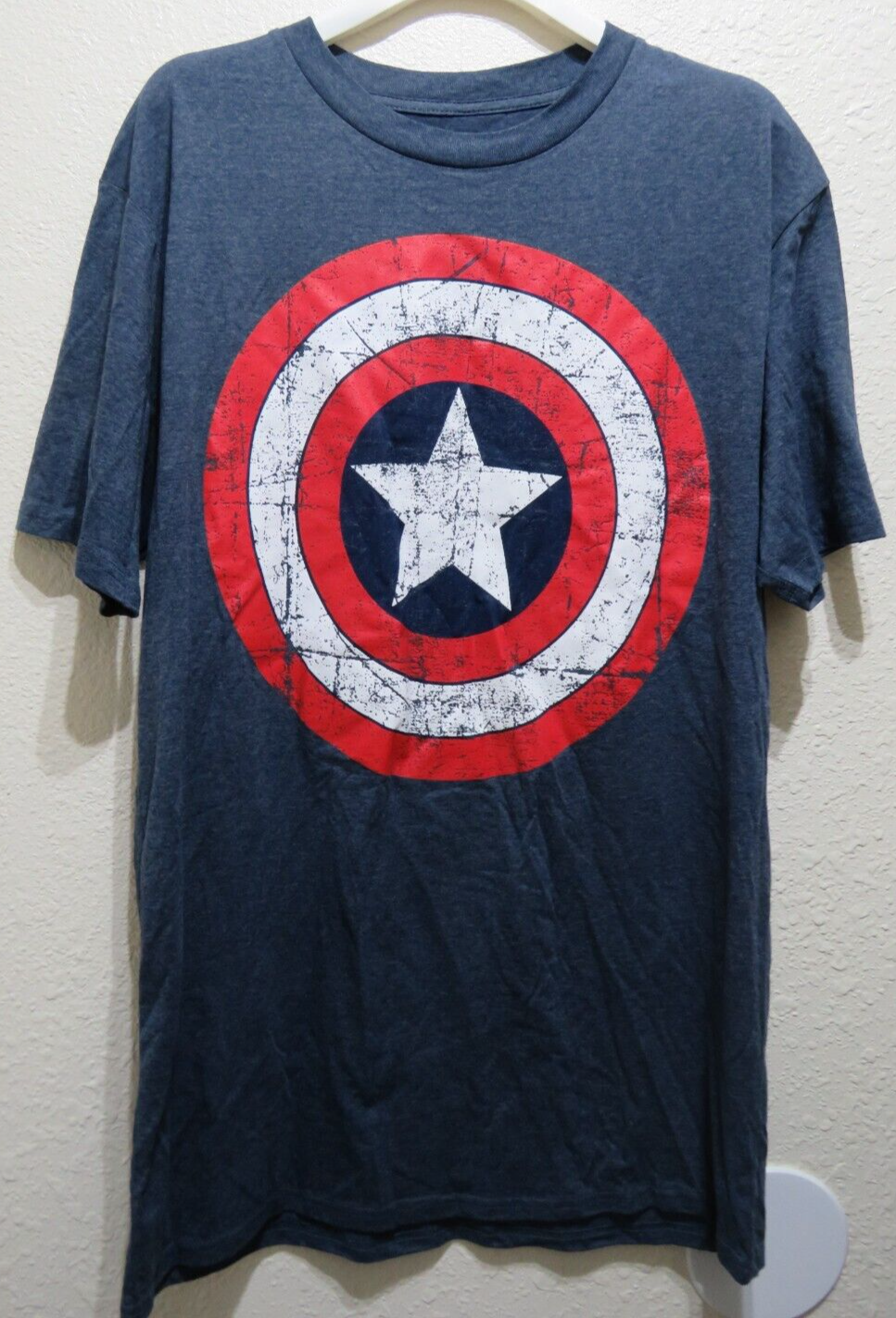 Marvel Captain America Shield T Shirt - Size LT