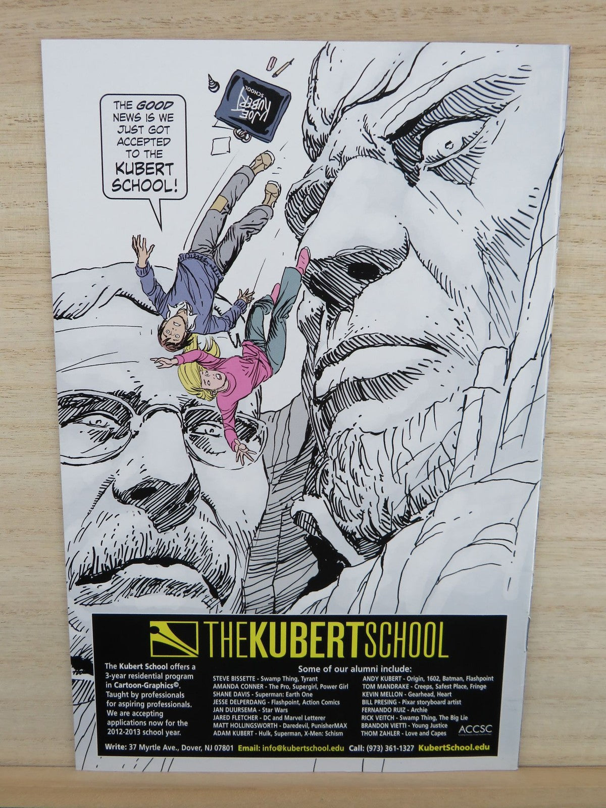The Ray #2 of 6 Mar 2012 - DC Comic