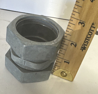 Bridgeport 1-3/4" EMT conduit compression coupling - Box Of 10