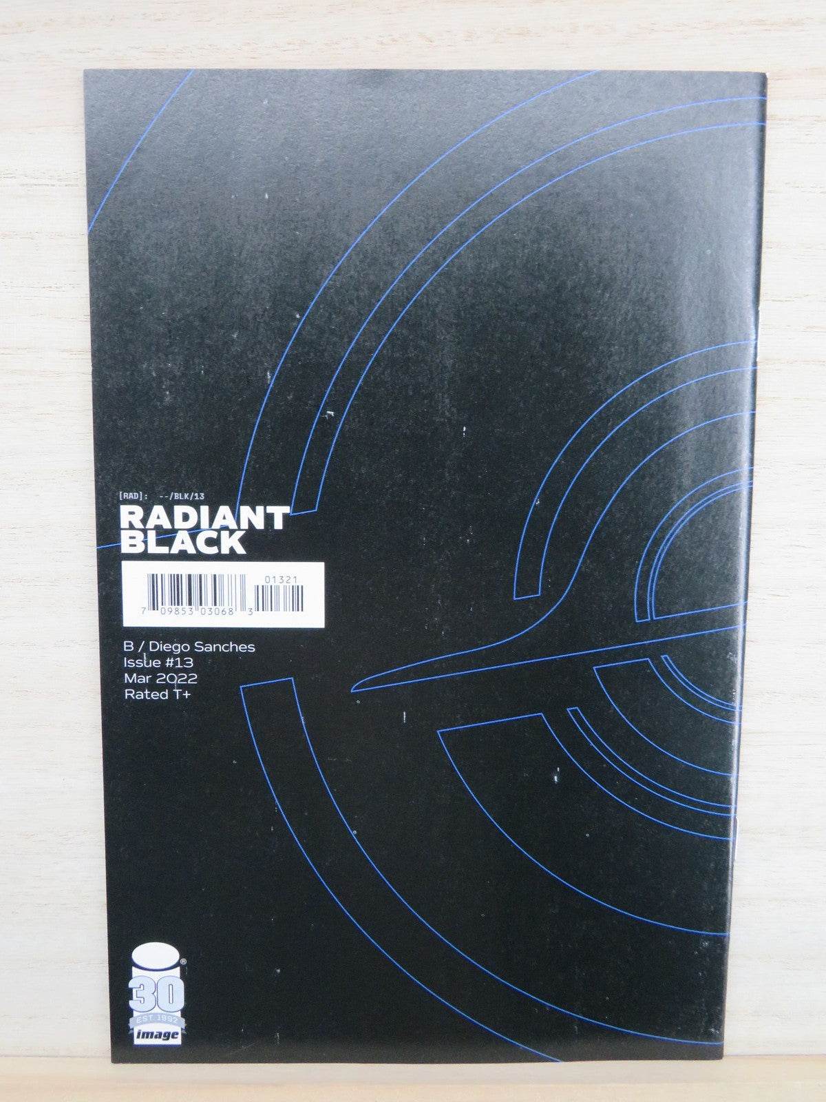 Radiant Black #13 Mar 2022 - Image Comic