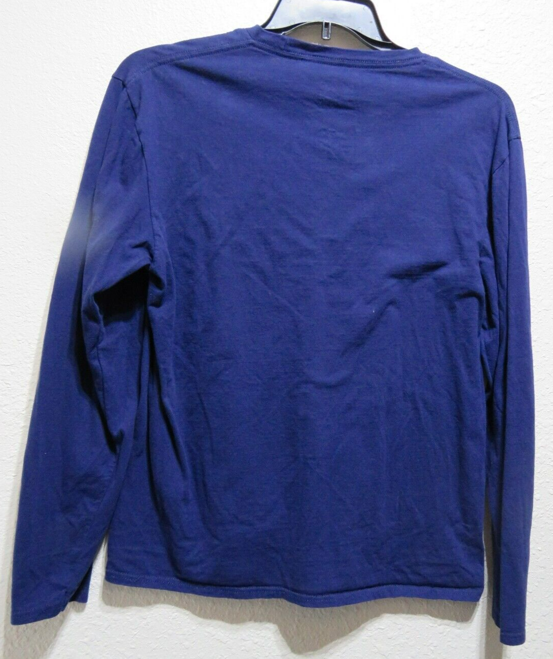 Dallas Cowboys Reppin' the East T Shirt - Men’s Medium