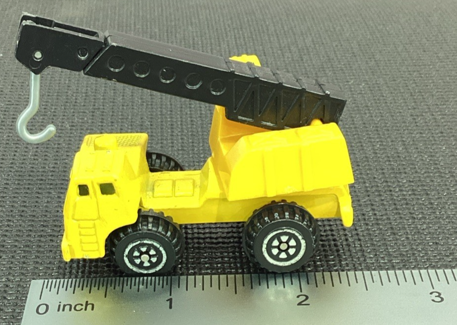 MMTL 1997 Construction Vehicle truck Crane