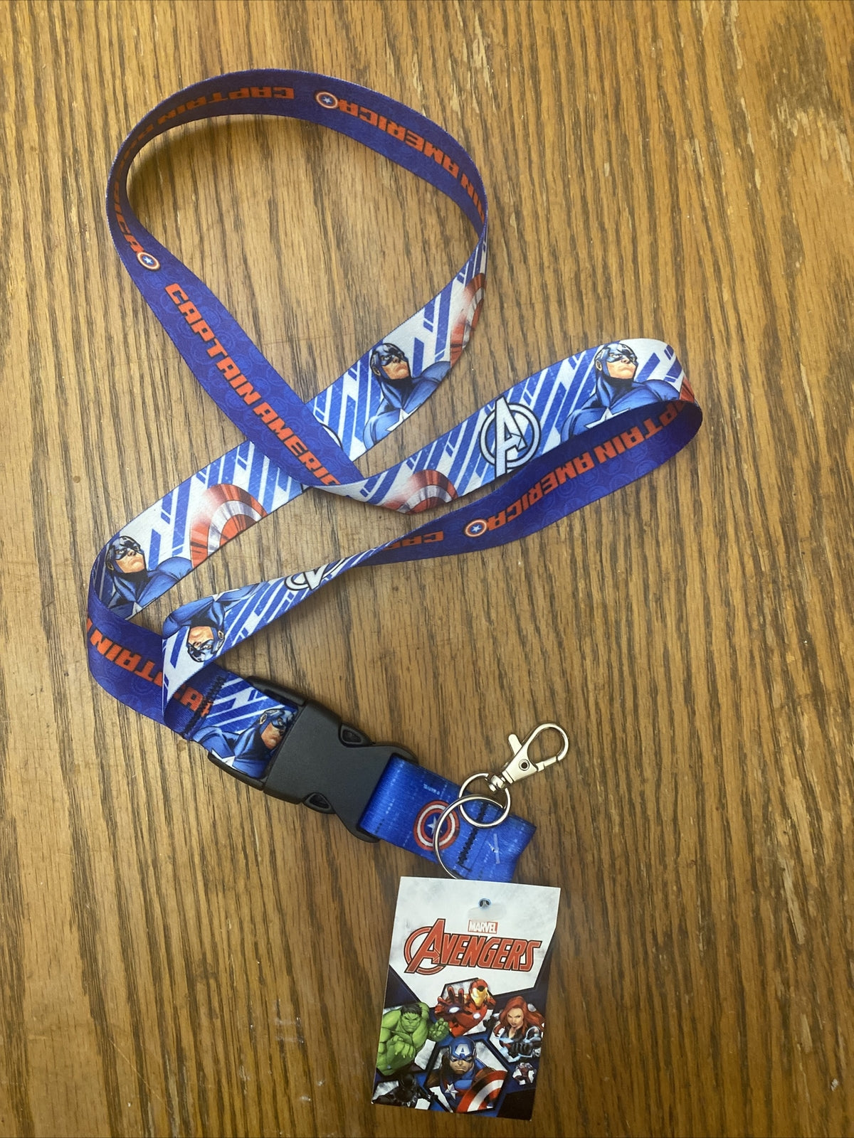Captain American 1 Inch Reversible Lanyard with Buckle - Marvel