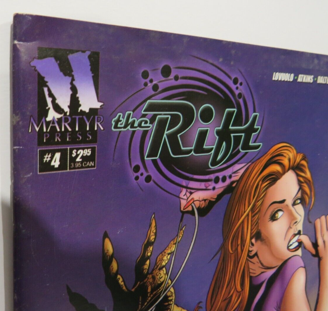 THE RIFT #4 - MARTYR PRESS COMIC BOOK