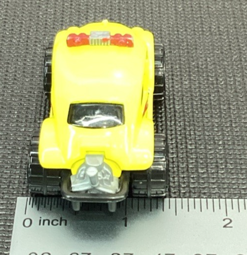 2000 Matchbox - Volkswagen Beetle 4x4 Baja Bug Yellow Car - Sand Desert Rescue