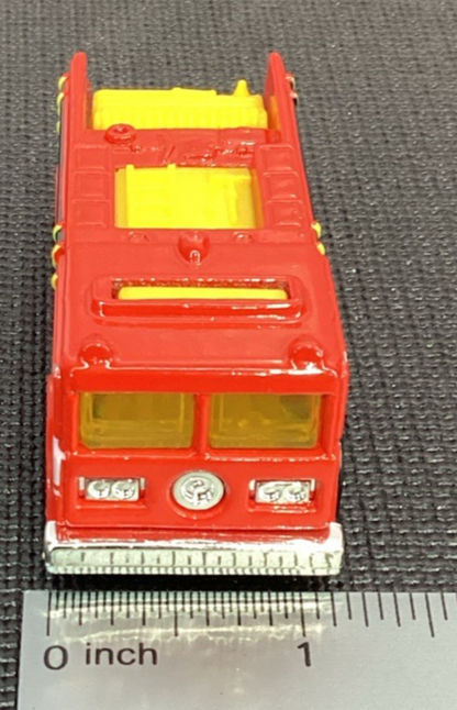 1976 HOT WHEELS METRO UNIT 122 - RED and Yellow2