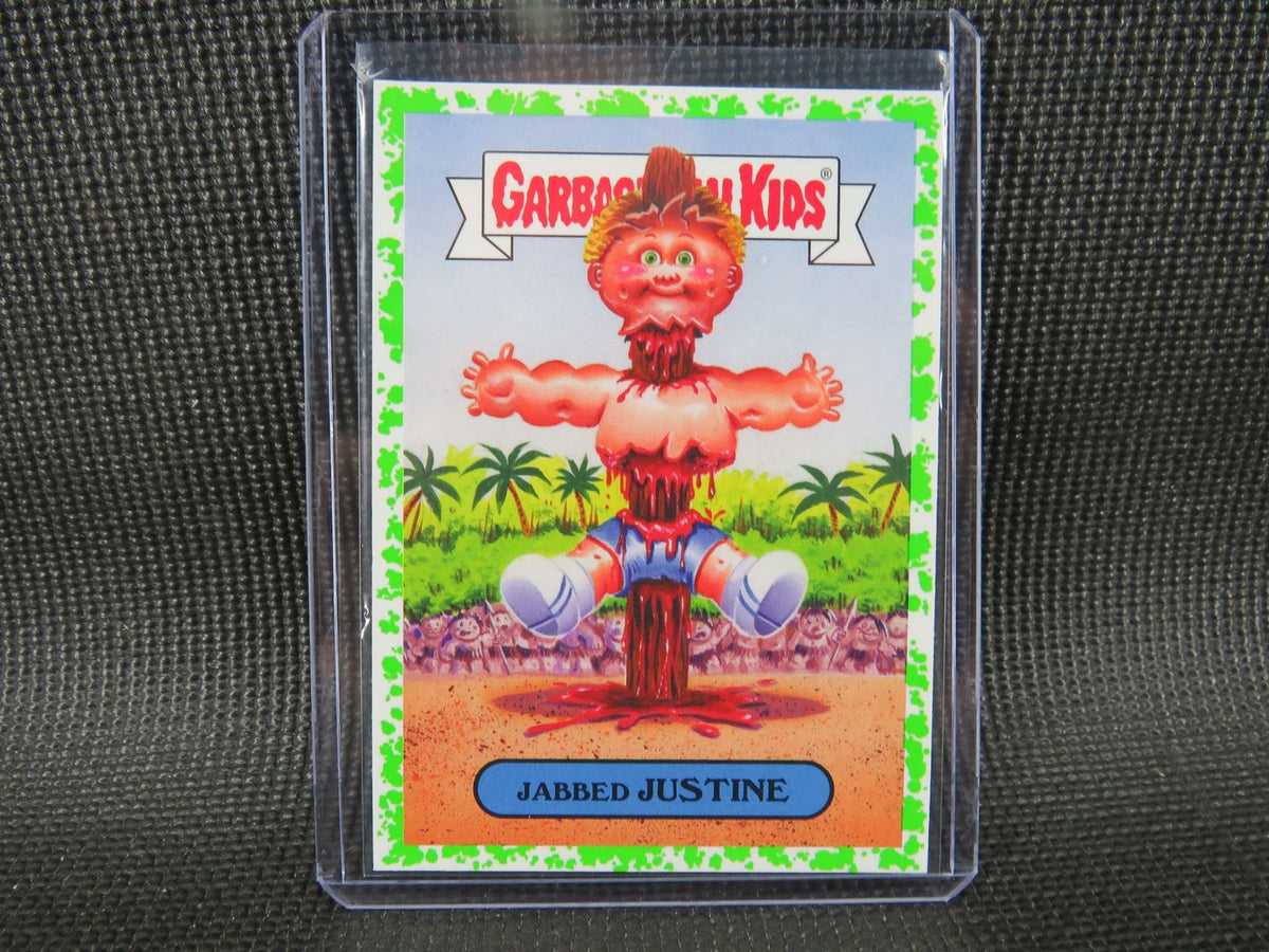 2019 Topps Cult Horror Series - Jabbed Justine #3b of 20 - Green0