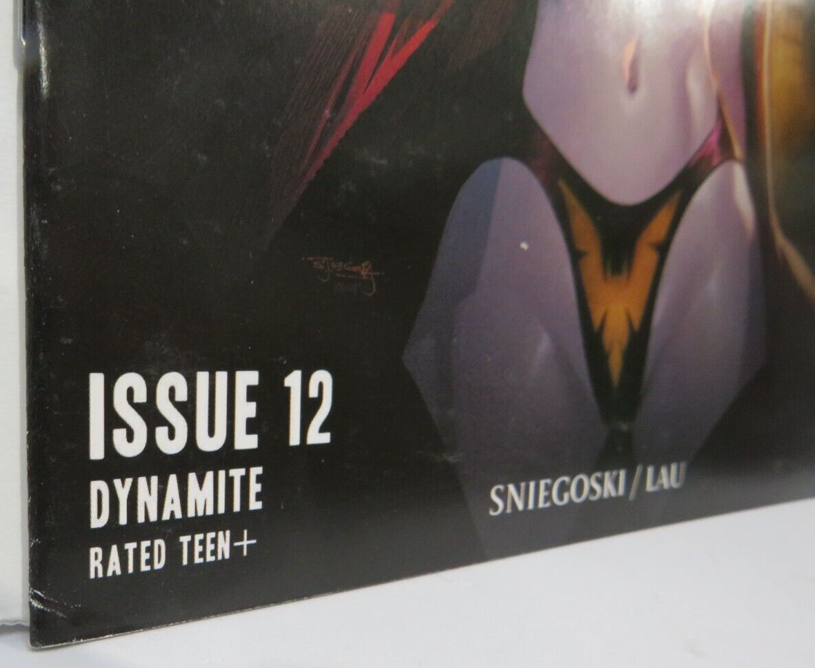 Vampirella Strikes #12 Cover B - 2023 Dynamite Comic