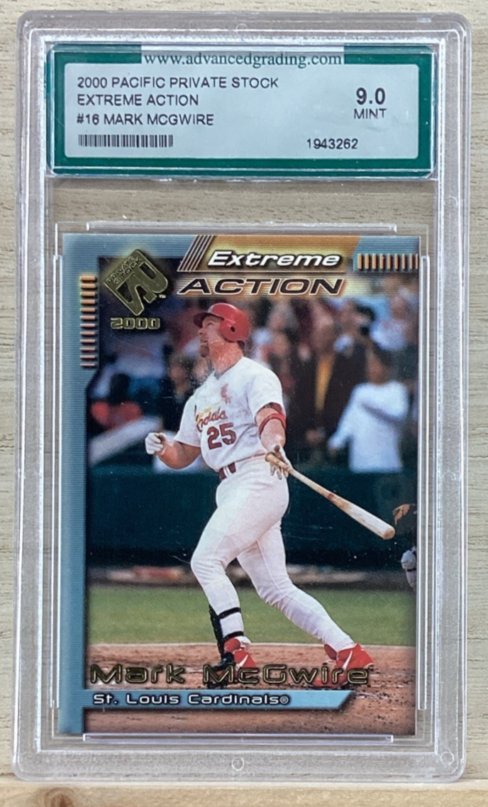 2000 Private Stock Extreme Action #16 Mark McGwire - Graded
